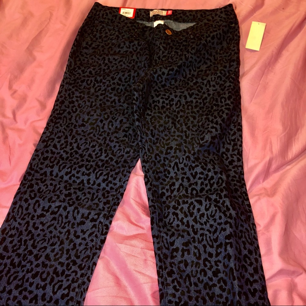SO Leopard Flocked Adjustable Jeans
